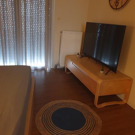 A Pleasent Small -Studio Close To The Port Of Volos Exteriör bild