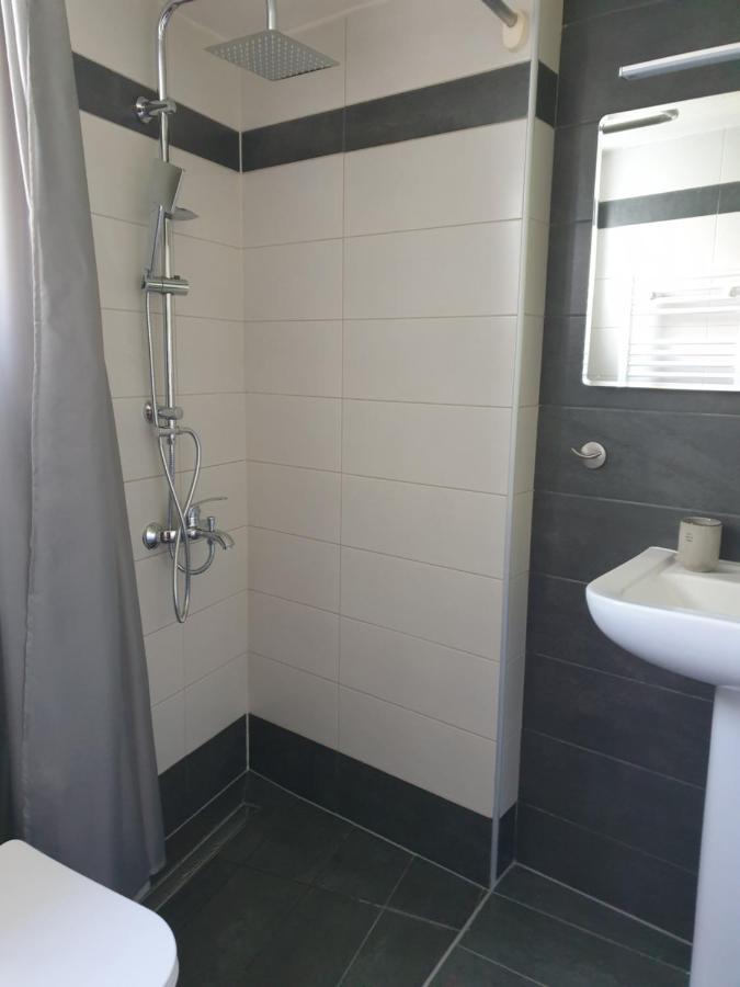 A Pleasent Small -Studio Close To The Port Of Volos Exteriör bild
